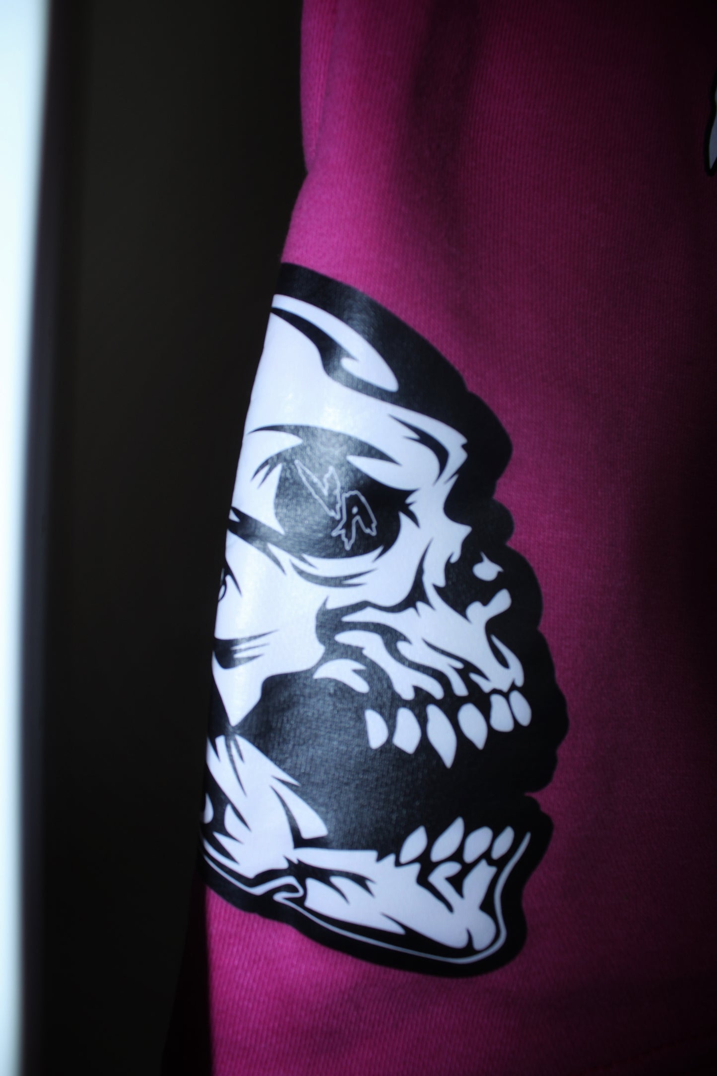 PiNK ViSiONAiRE SKULL SHORTS