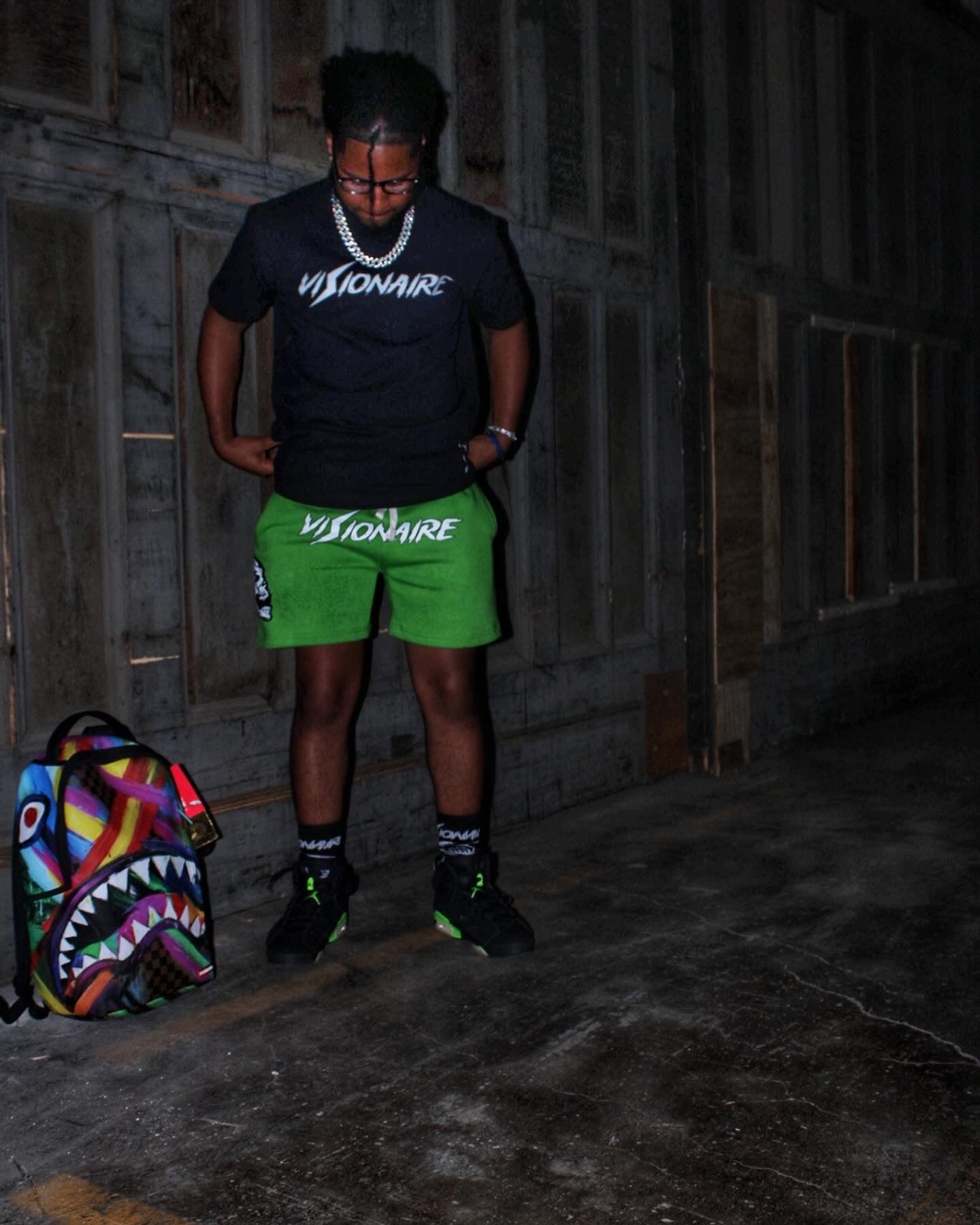 GREEN ViSiONAiRE SKULL SHORTS